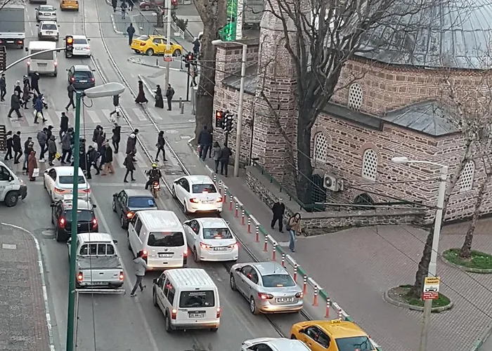 Can Hotel Hotell Bursa